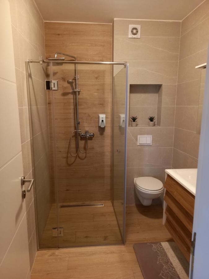 Apartman Vrbas Sa Podzemnom Garazom Banja Luka Bagian luar foto